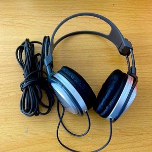 Sony Headphones MDR-XD100
